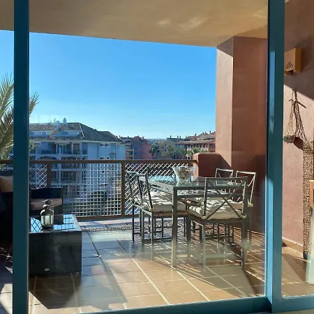 Con Terraza Sobre La Marina De Sotogrande Apartment San Roque (Andalucia)