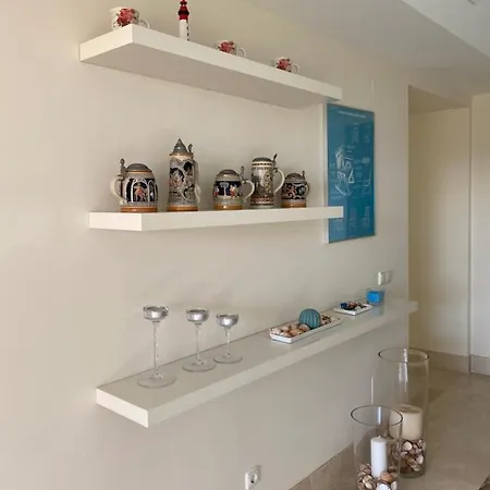 Apartment Con Terraza Sobre La Marina De Sotogrande